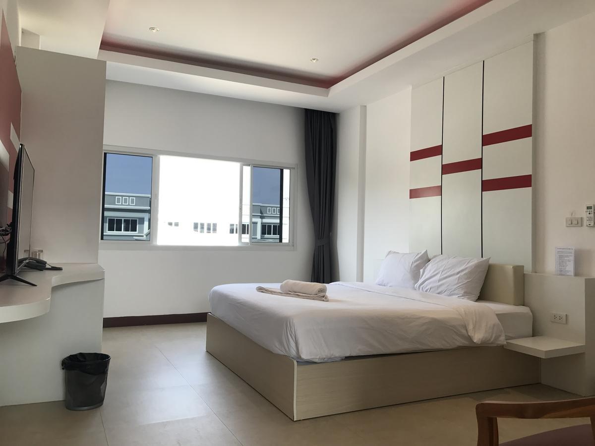 Motel Picasso Pattaya Exterior foto